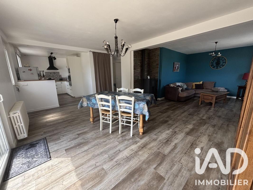 Maison 5 Pièce(s) Vernantes