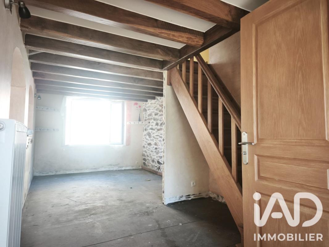 Maison 6 Pièce(s) Roannes-Saint-Mary - Photo 4