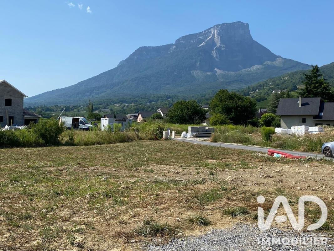 Terrain  Apremont