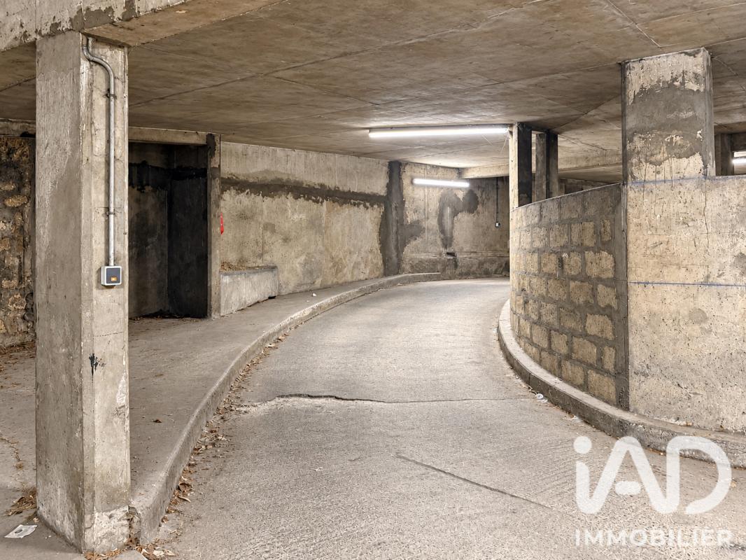 Parking  Paris 18eme Arrondissement - Photo 5