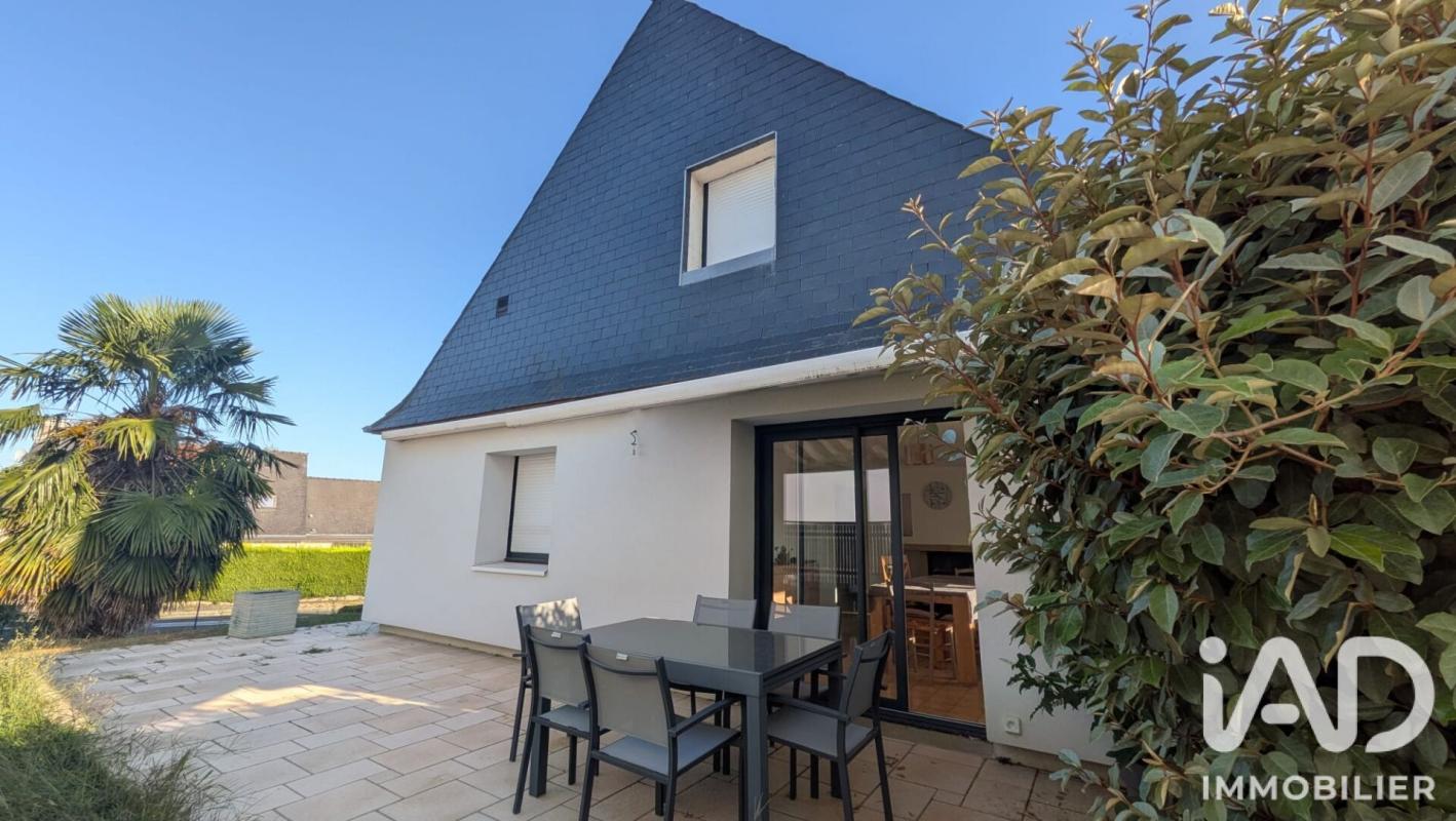 Maison 6 Pièce(s) Orgères