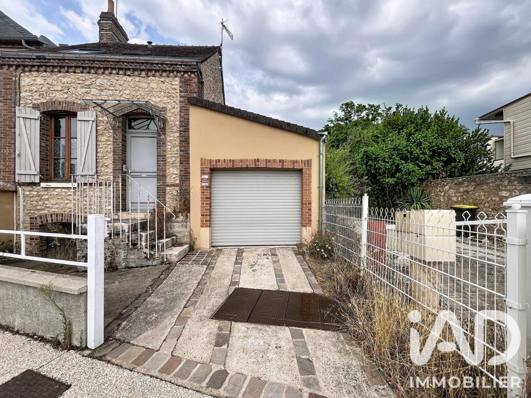 Maison en pierre 4 Pièce(s) Amilly