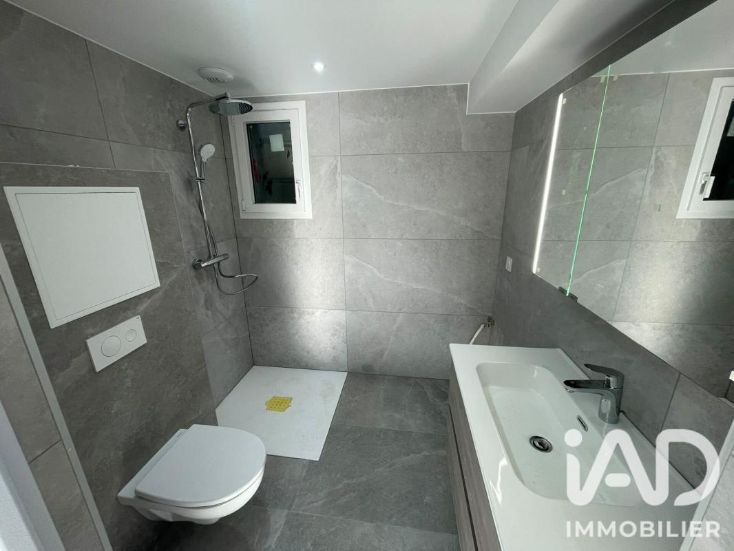Maison 8 Pièce(s) Saint-Avre - Photo 7
