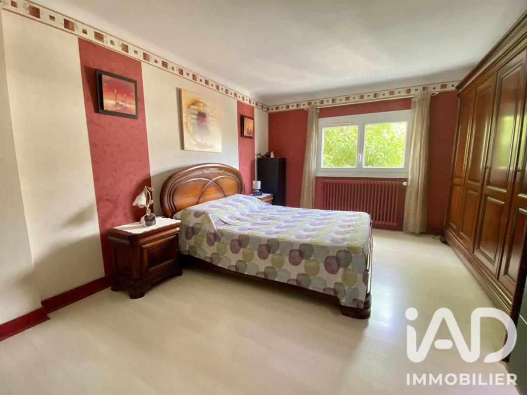 Maison 8 Pièce(s) Viry-Châtillon - Photo 17