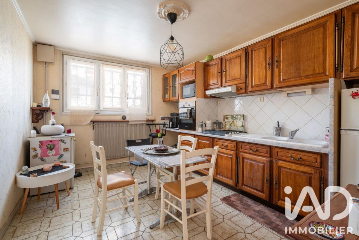 Maison 7 Pièce(s) Saint-Martin-d'Hères - Photo 23
