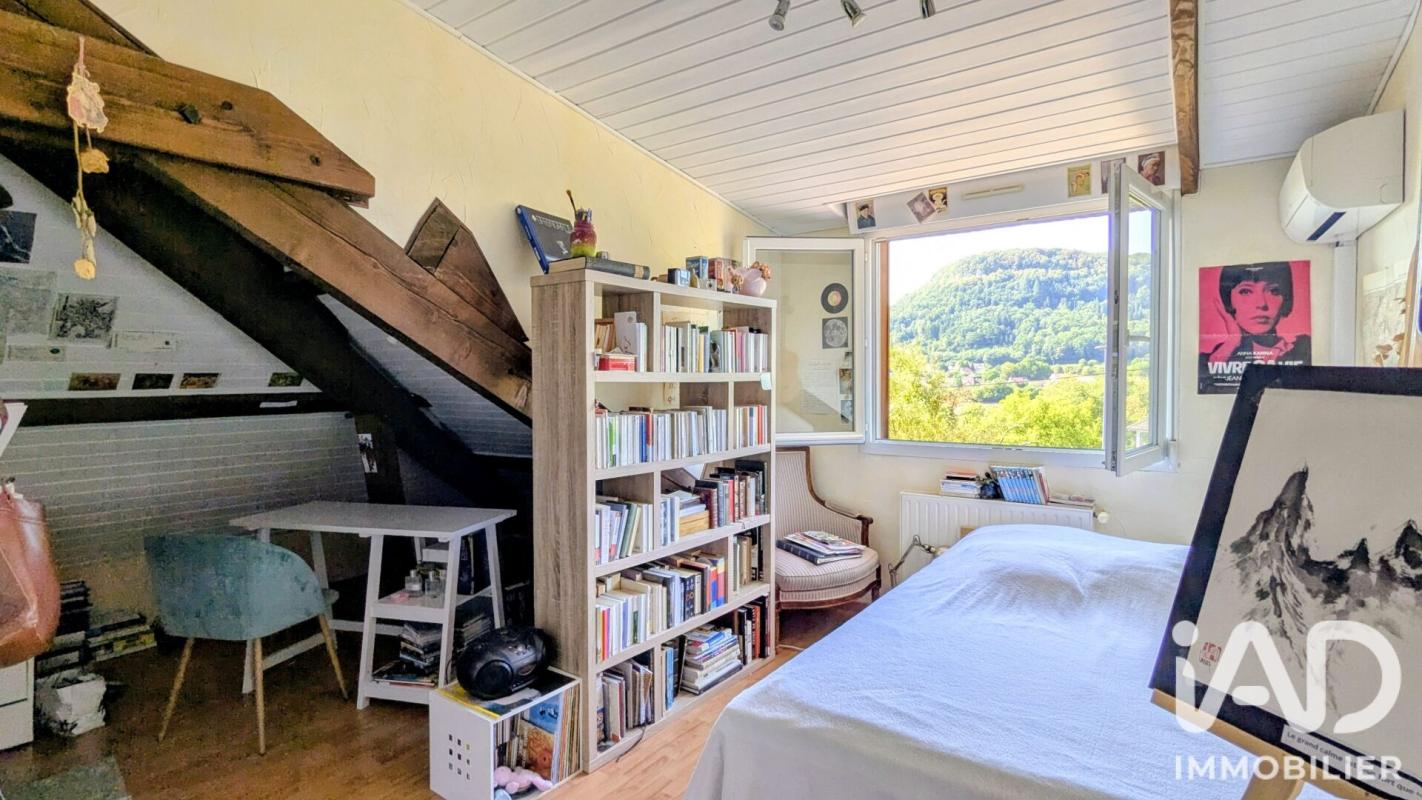 Maison 7 Pièce(s) Ornans