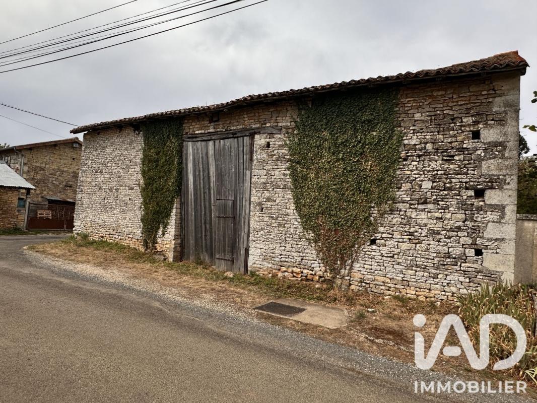 Ferme 1 Pièce(s) Chaunay