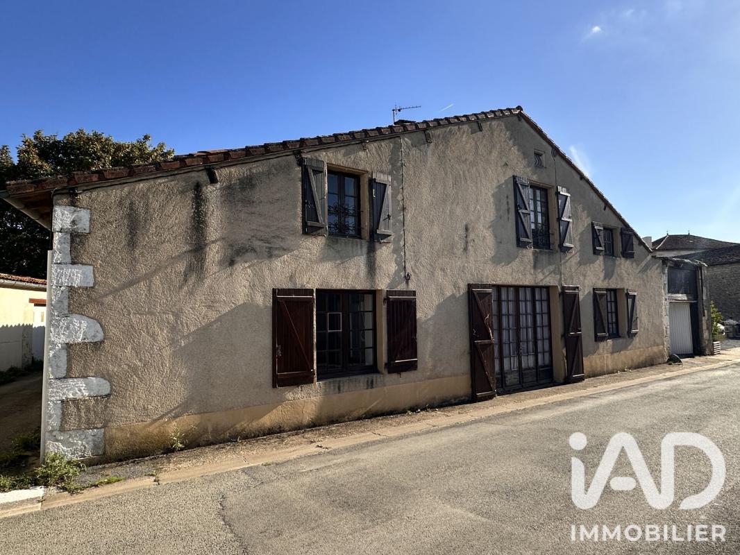 Maison de village 8 Pièce(s) Limalonges