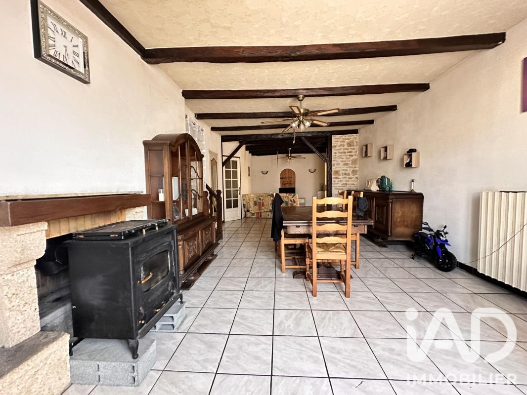 Maison 8 Pièce(s) Limalonges - Photo 6