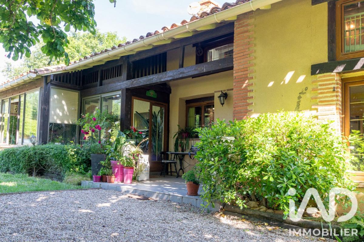 Maison 8 Pièce(s) Lafrançaise
