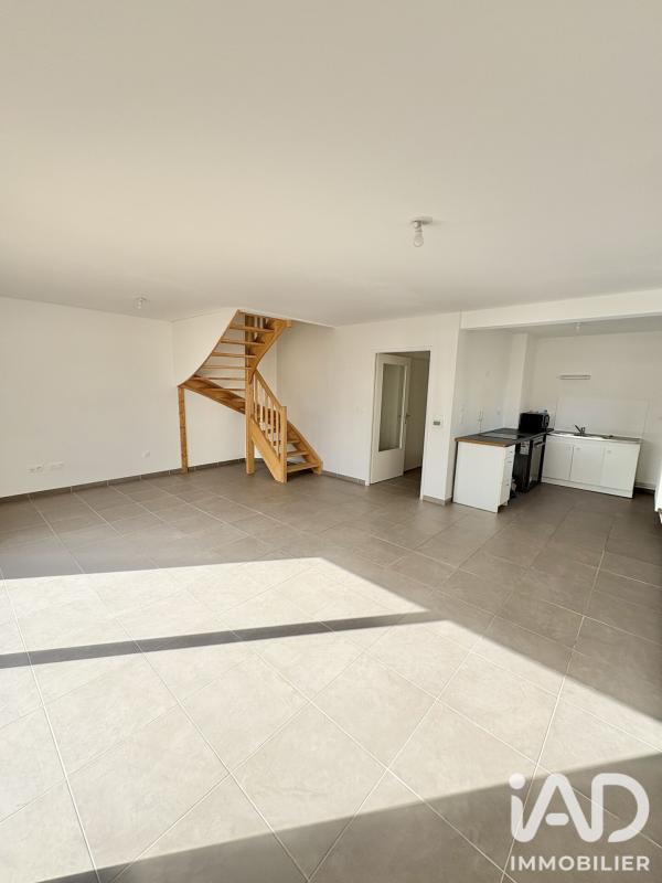 Maison 5 Pièce(s) Nomain