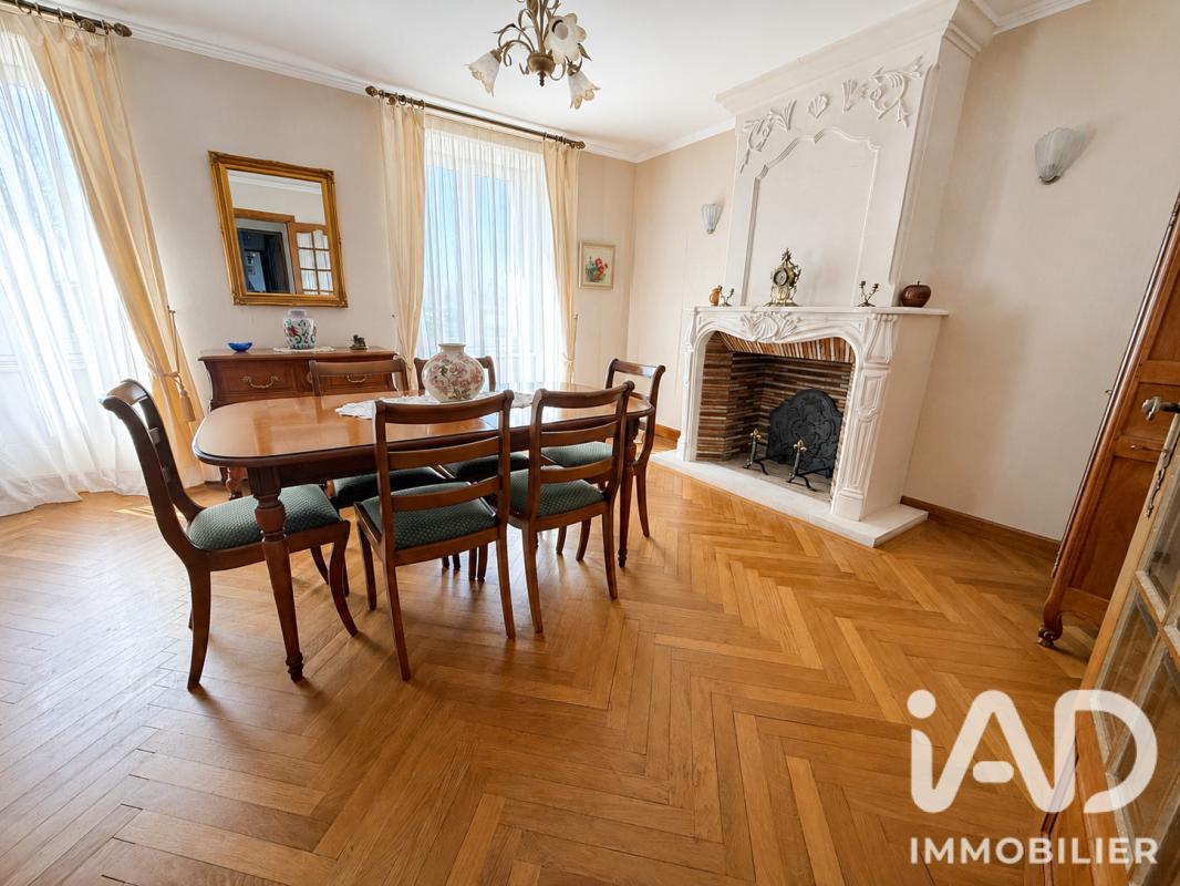 Maison 8 Pièce(s) Baignes-Sainte-Radegonde - Photo 4