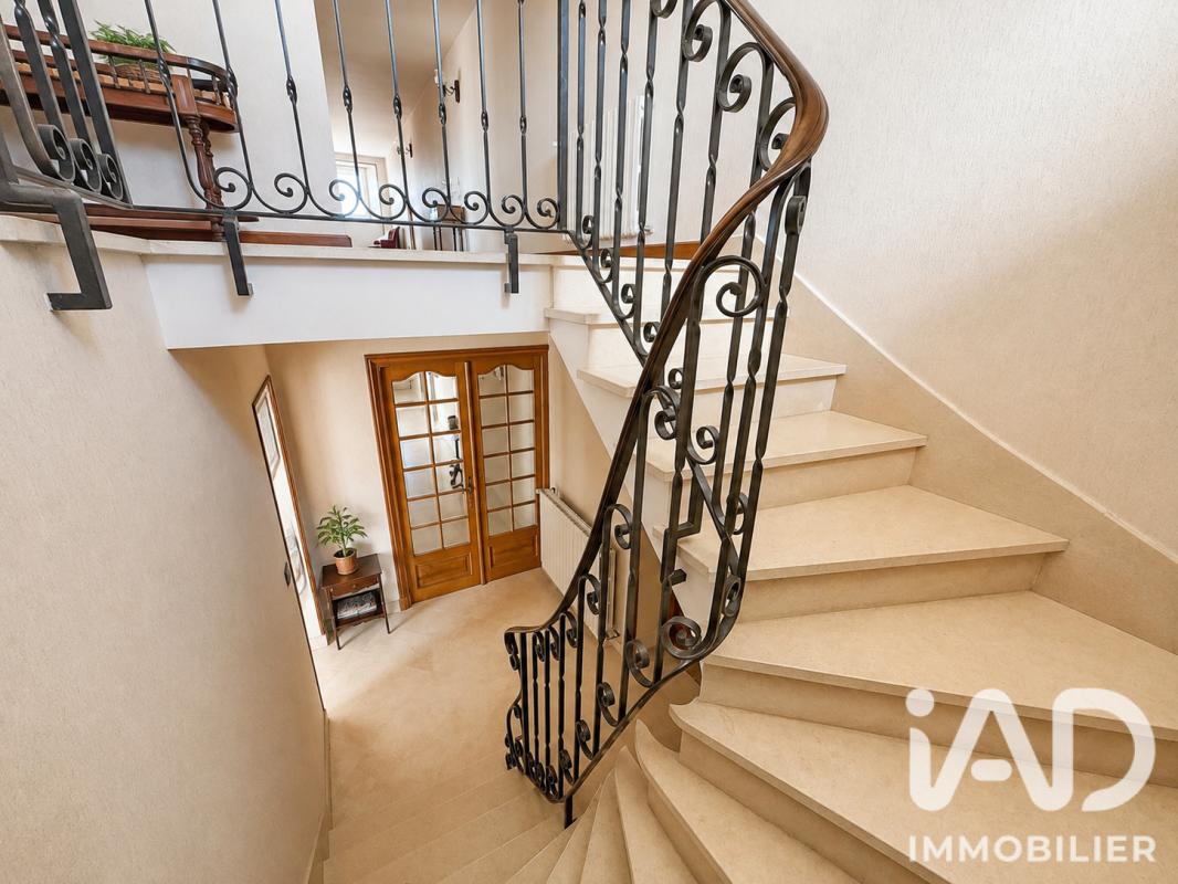 Maison 8 Pièce(s) Baignes-Sainte-Radegonde - Photo 11