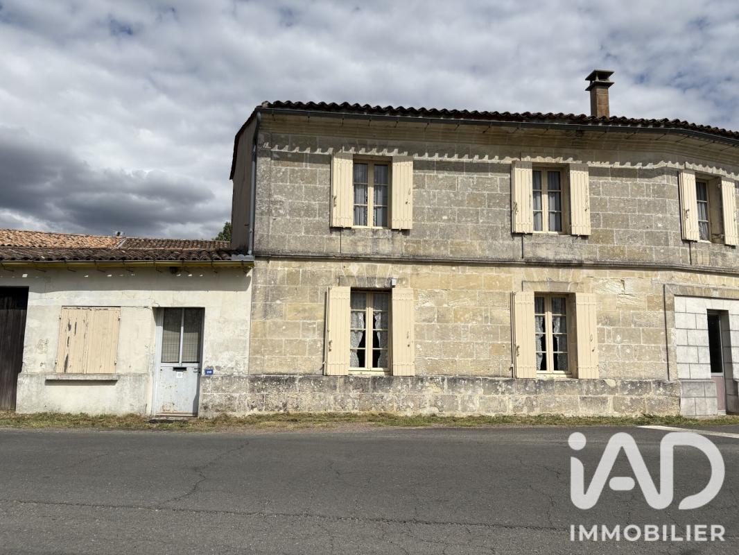 Maison de village 8 Pièce(s) Saint-Martin-du-Bois