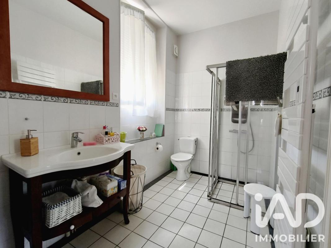 Maison 6 Pièce(s) Montreuillon - Photo 18