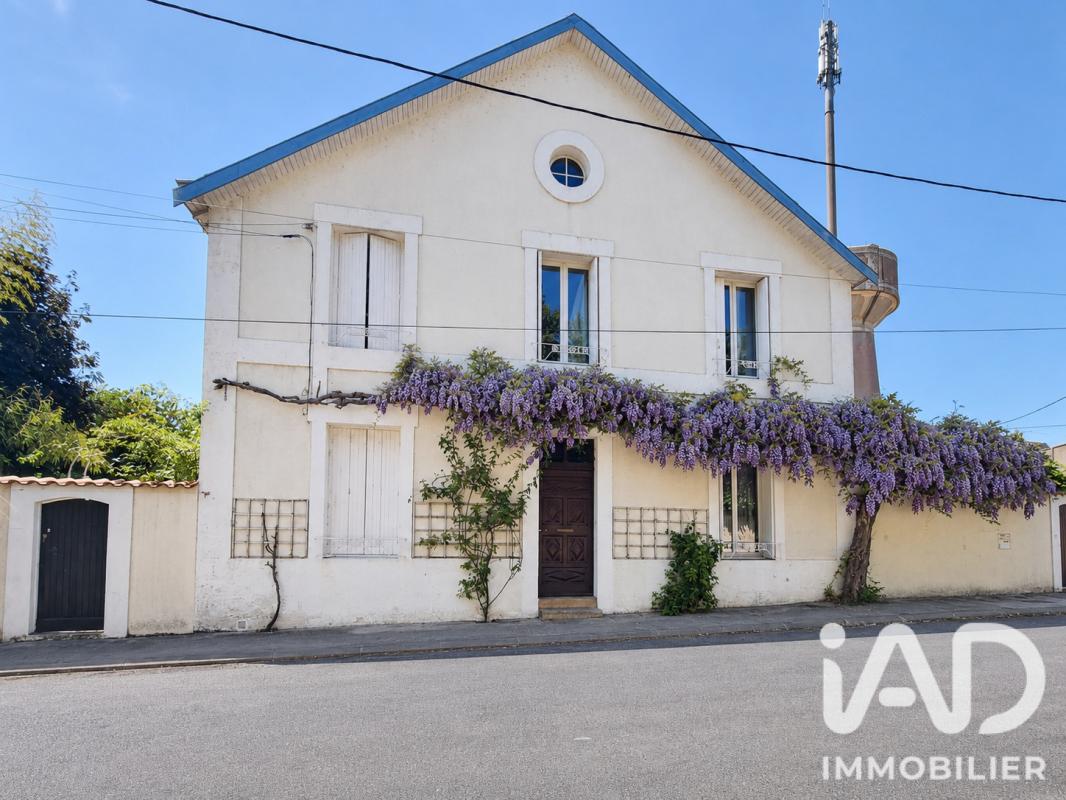 Maison de ville 10 Pièce(s) Civray