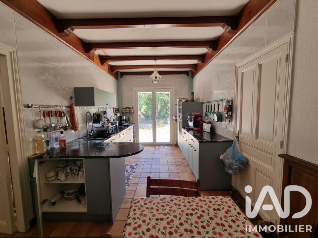 Maison 10 Pièce(s) Civray - Photo 9