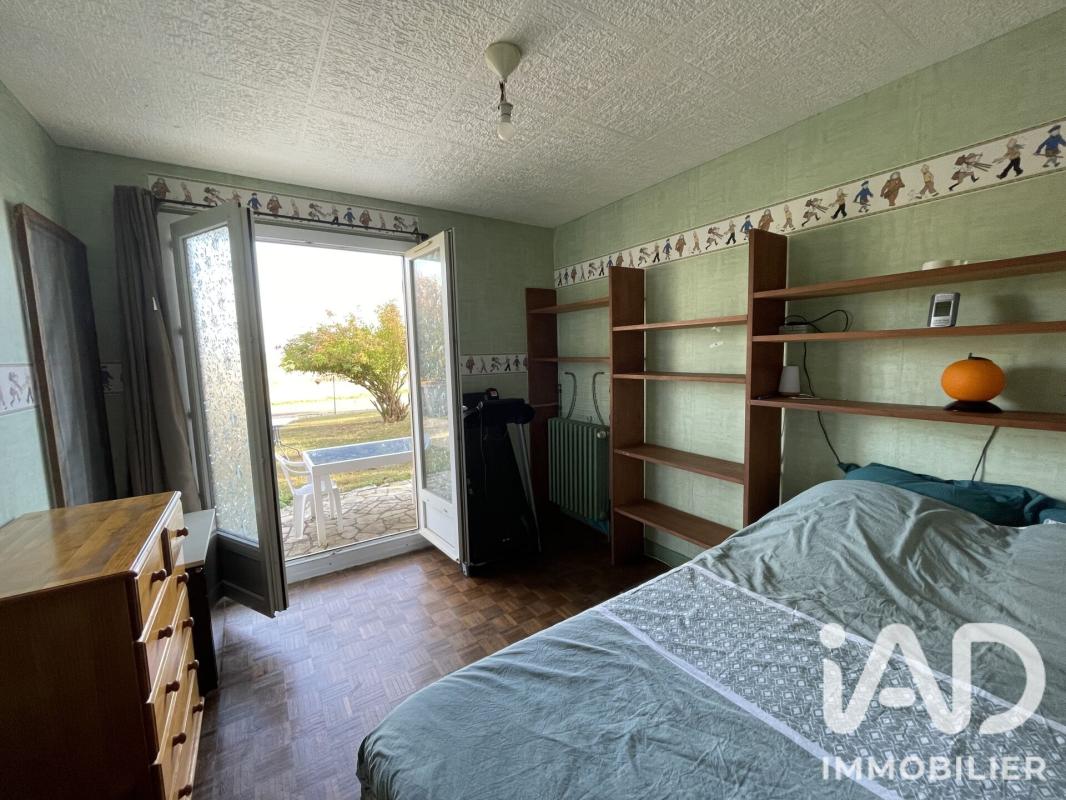Maison 4 Pièce(s) Nesle-et-Massoult - Photo 11