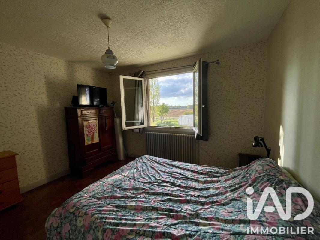 Maison 4 Pièce(s) Nesle-et-Massoult - Photo 12
