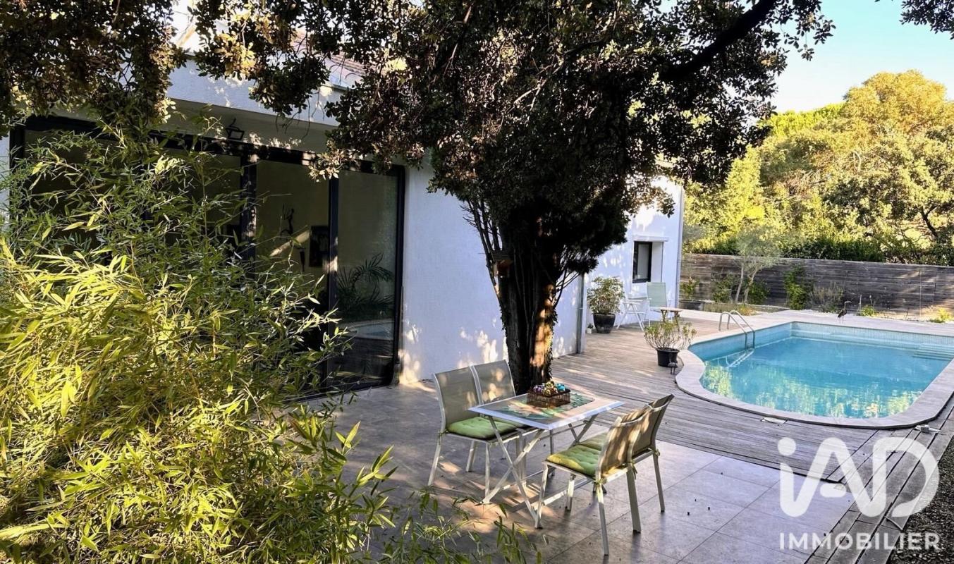 Maison 5 Pièce(s) Villeneuve-lès-Avignon