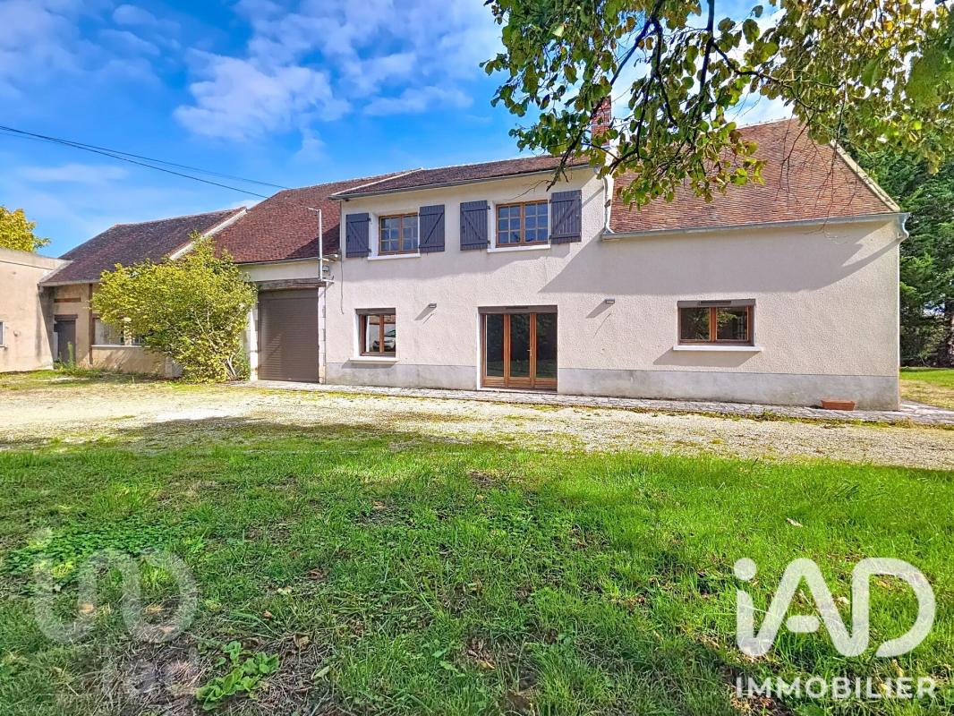 Maison longère 7 Pièce(s) Auxerre
