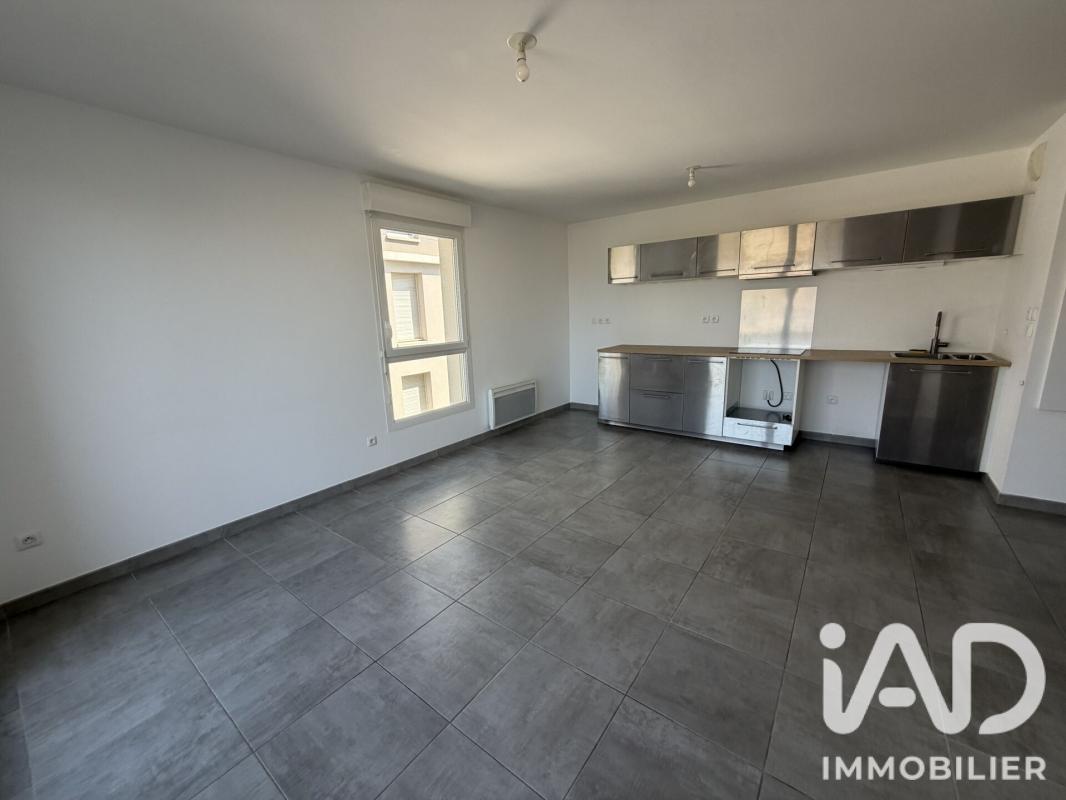 Appartement 3 Pièce(s) Marseille 13eme Arrondissement - Photo 2