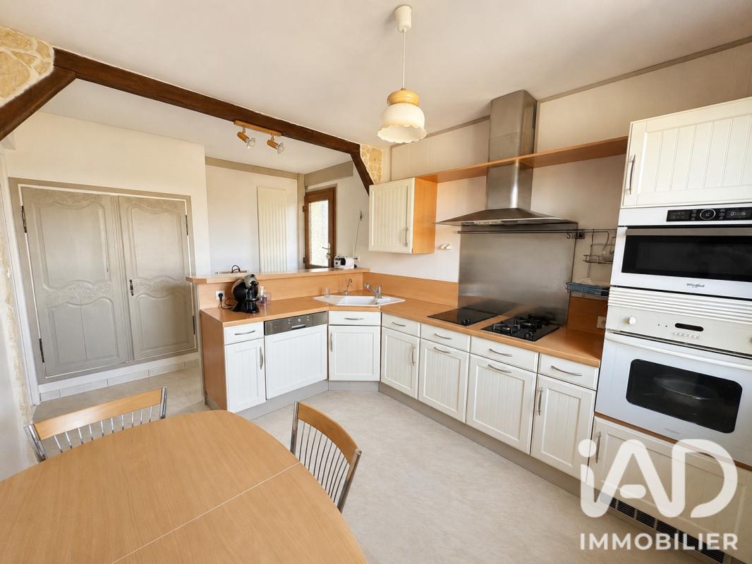 Maison 8 Pièce(s) Caudebec-lès-Elbeuf - Photo 3