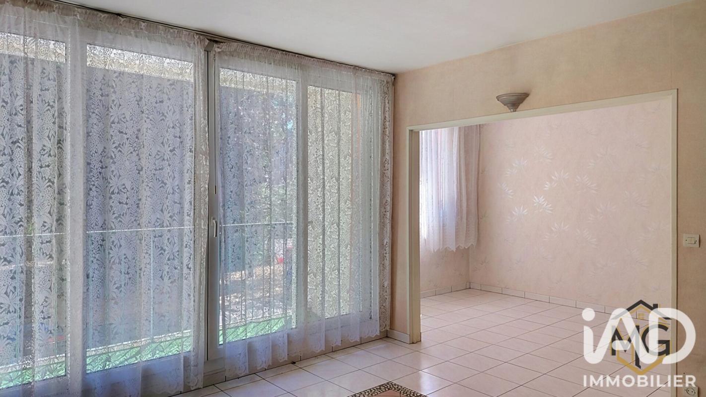 Appartement 4 Pièce(s) Buc