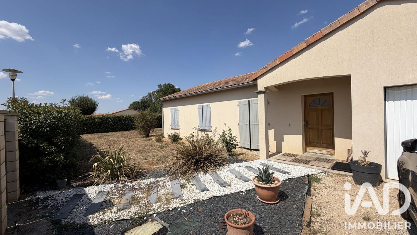 Maison 4 Pièce(s) Vivonne