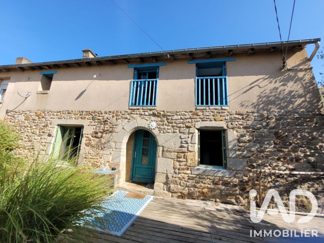 Maison 4 Pièce(s) Plumaudan