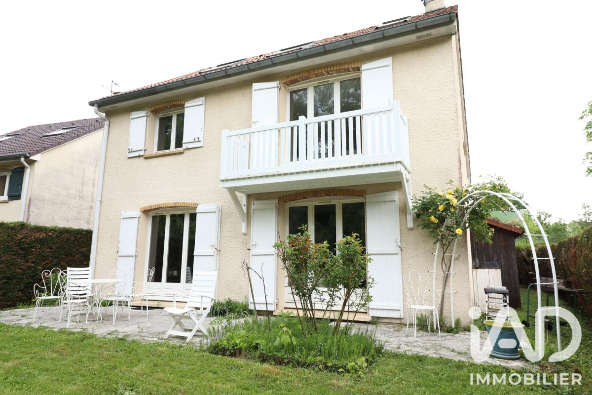 Maison 7 Pièce(s) Saint-Germain-en-Laye