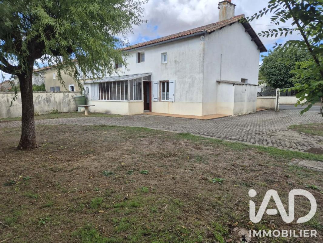 Maison 4 Pièce(s) Chaunay