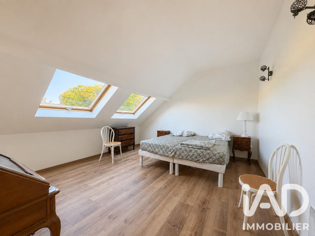 Maison 8 Pièce(s) Sainte-Mesme - Photo 13