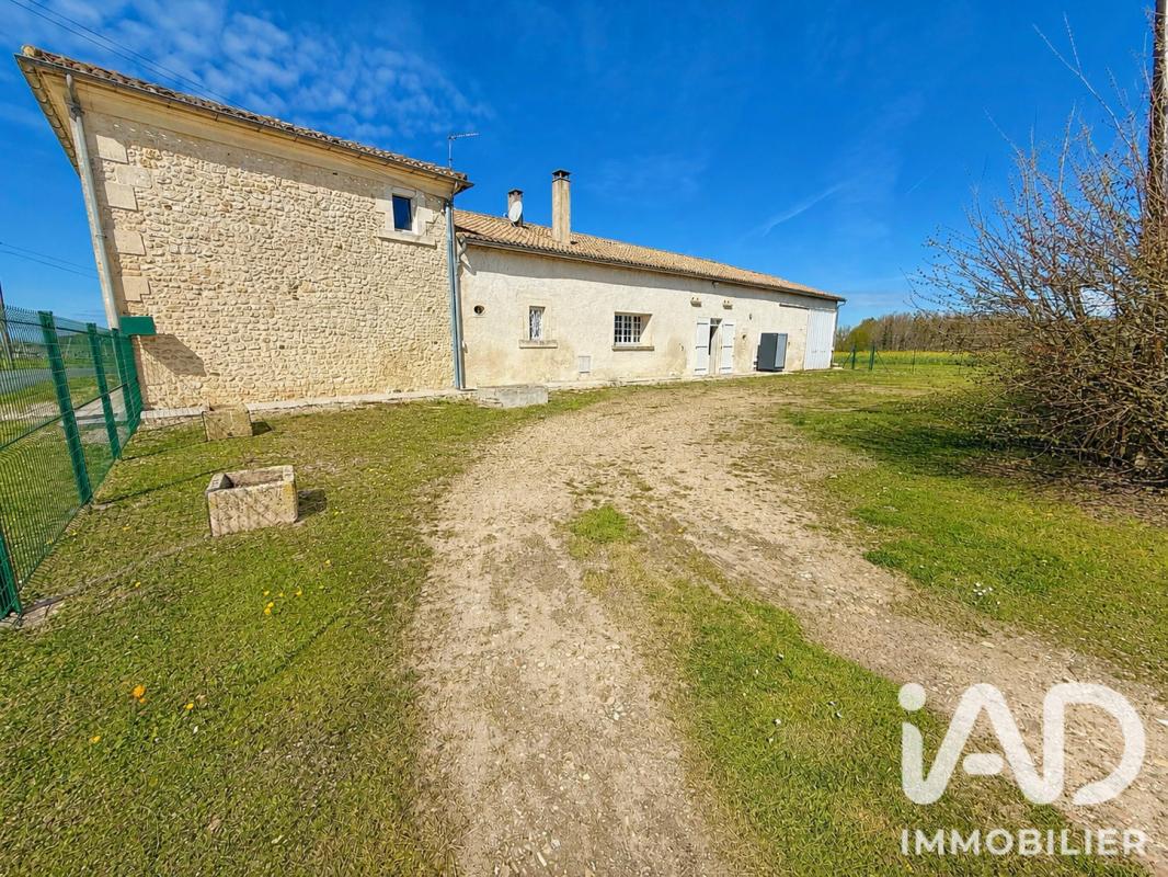Maison 7 Pièce(s) Baignes-Sainte-Radegonde - Photo 23
