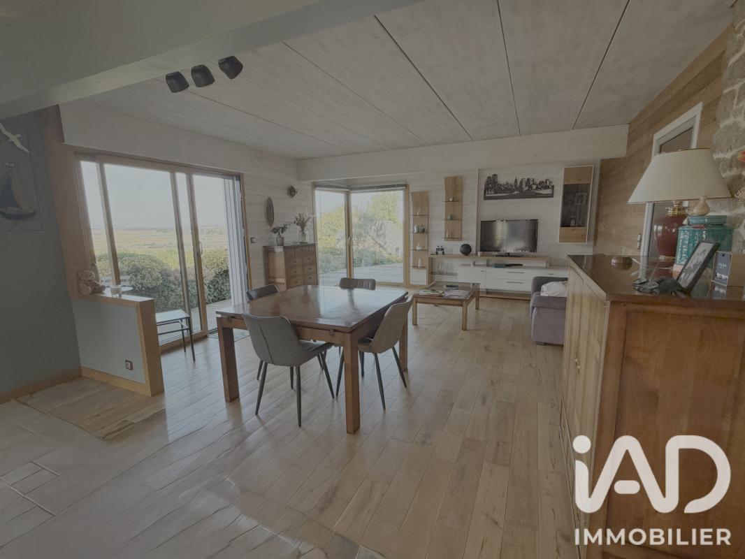 Maison 8 Pièce(s) Le Val-Saint-Père - Photo 3