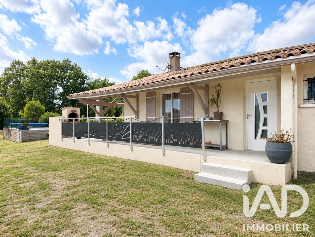 Maison 6 Pièce(s) Salles - Photo 2