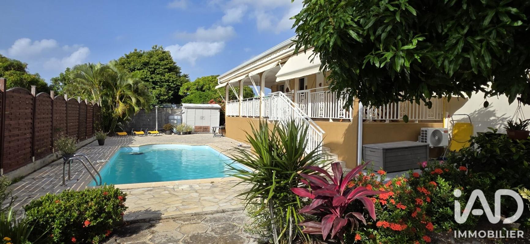 Maison 6 Pièce(s) Saint-François