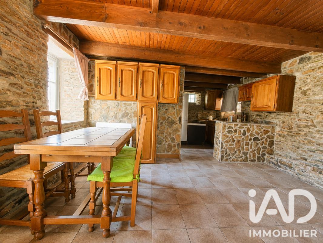 Maison 5 Pièce(s) Saint-André-de-Valborgne - Photo 4