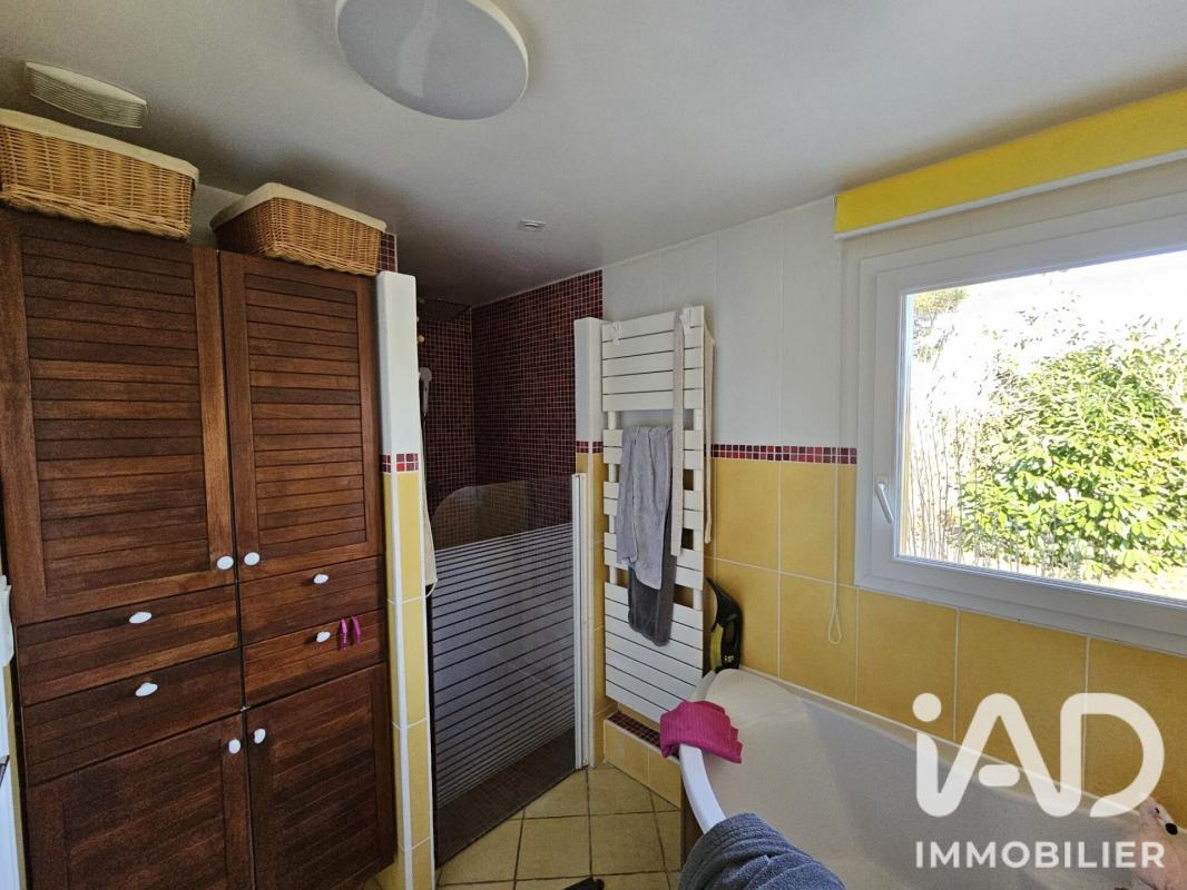 Maison 6 Pièce(s) Villedieu-le-Château - Photo 11