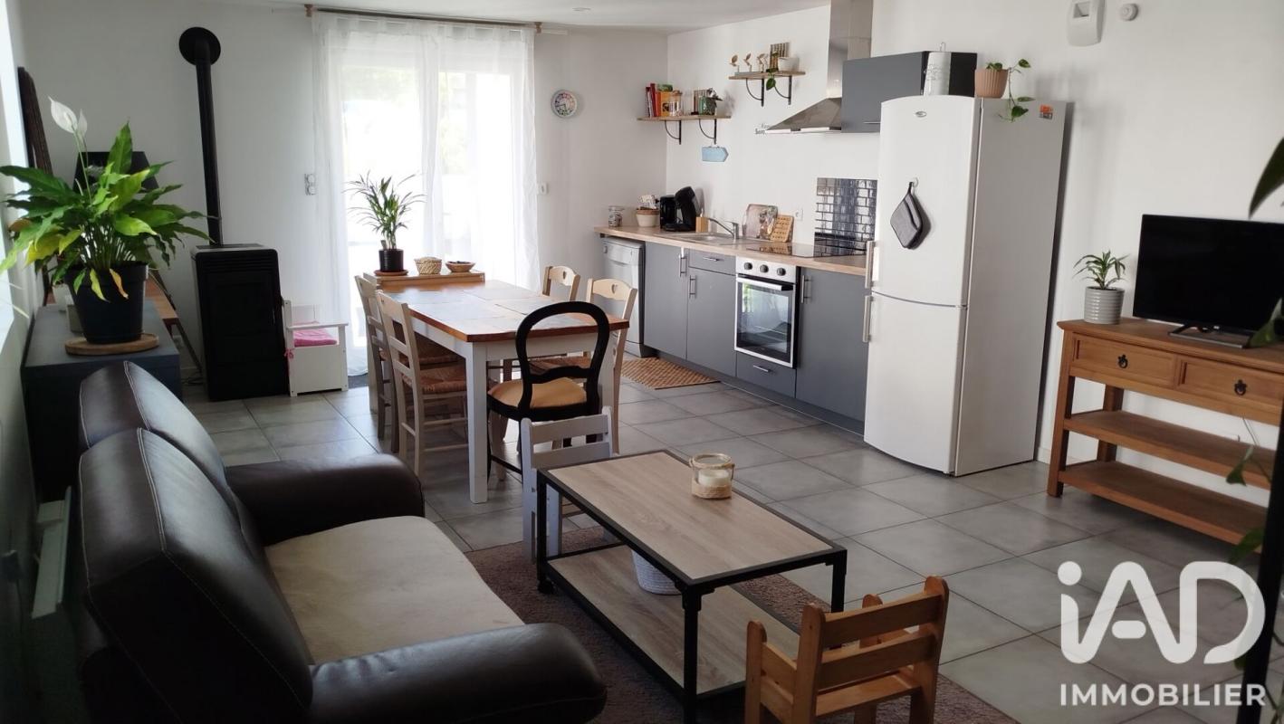 Maison 3 Pièce(s) Tréméven