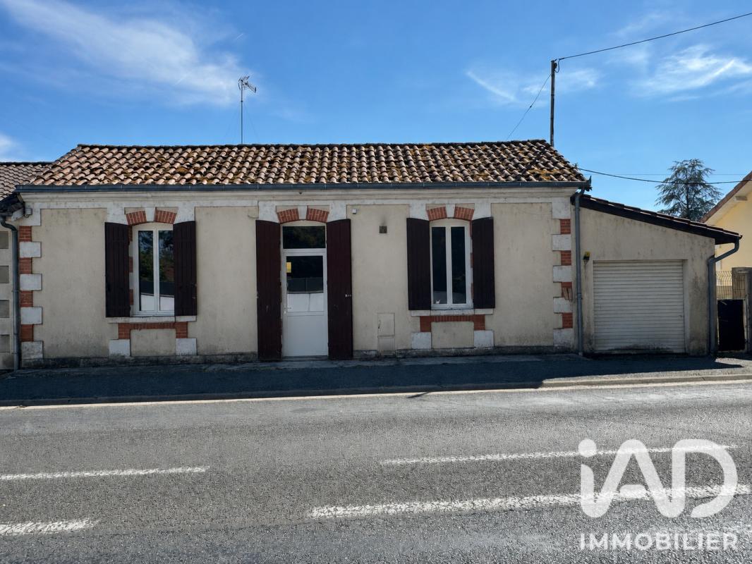 Maison 4 Pièce(s) Saint-Aigulin