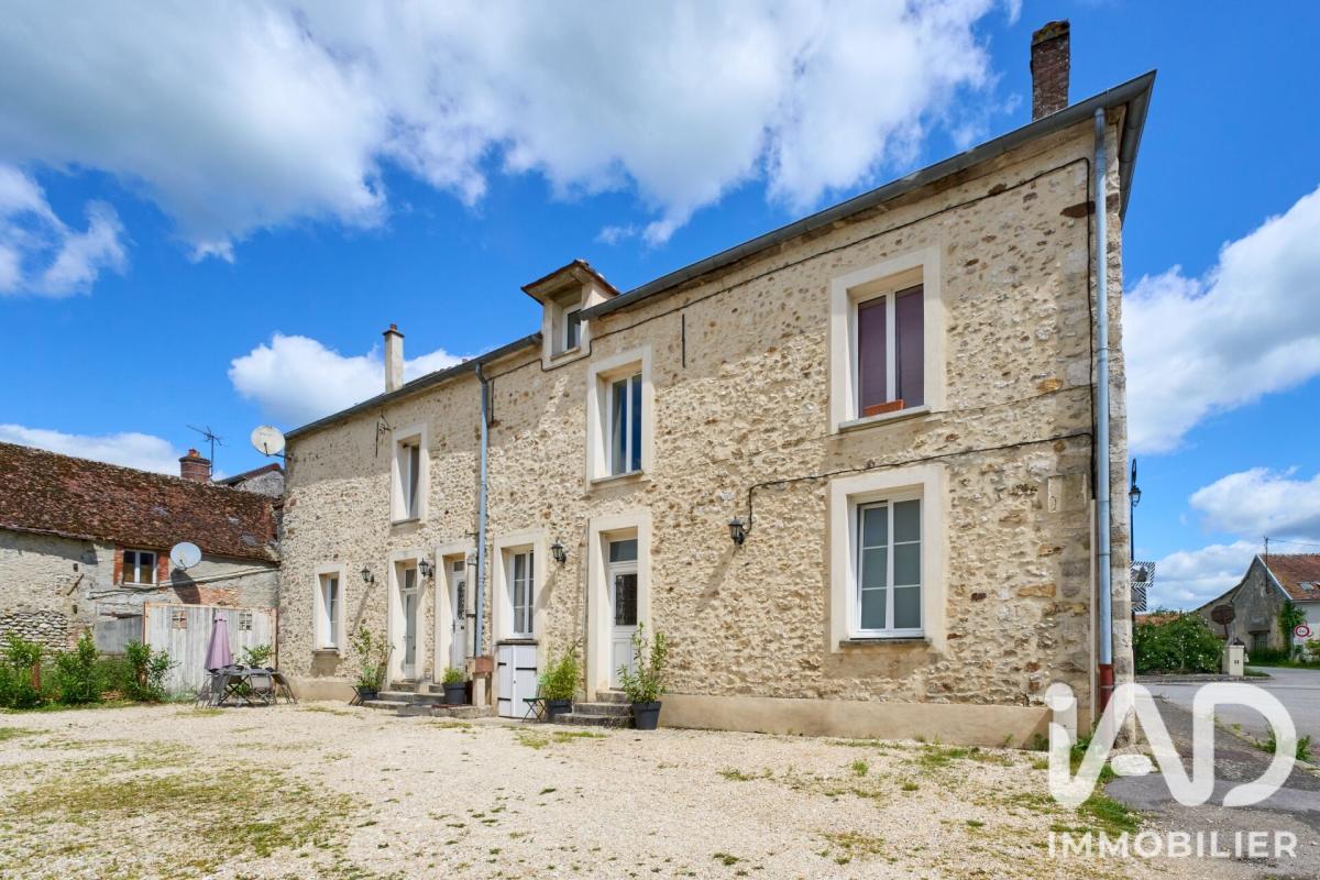 Maison 10 Pièce(s) Augers-en-Brie - Photo 1