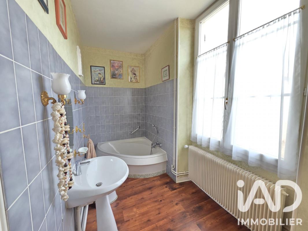 Maison 10 Pièce(s) Blanzay - Photo 15