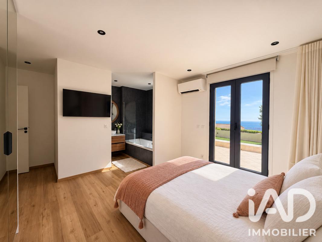 Maison 8 Pièce(s) Tourrette-Levens - Photo 12