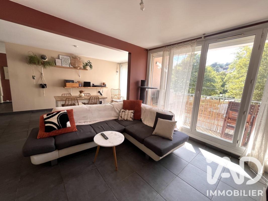 Appartement 3 Pièce(s) Saint-Étienne - Photo 2