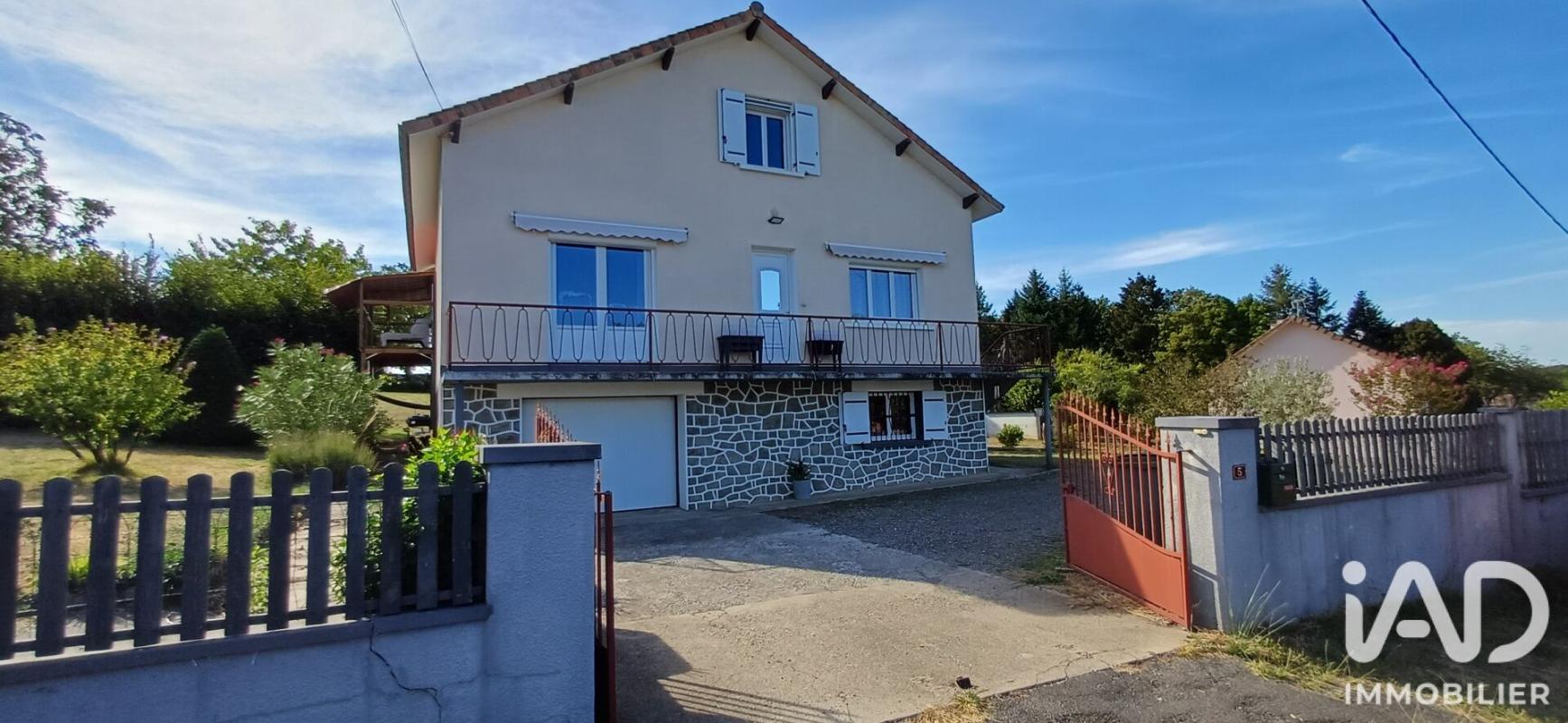 Maison 5 Pièce(s) Étagnac - Photo 2