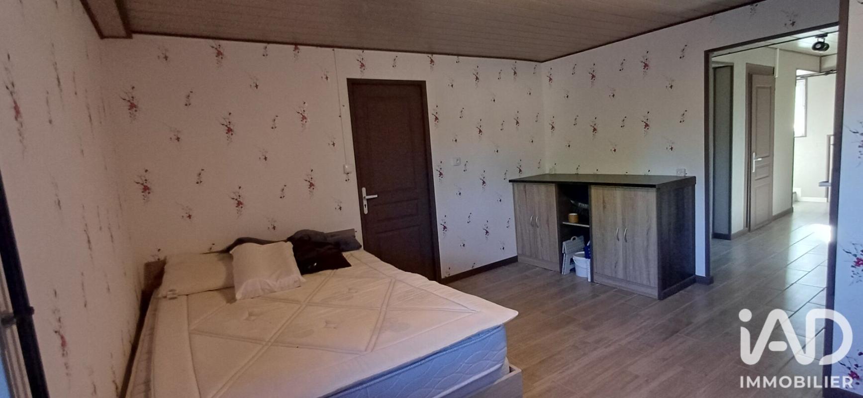 Maison 5 Pièce(s) Étagnac - Photo 13