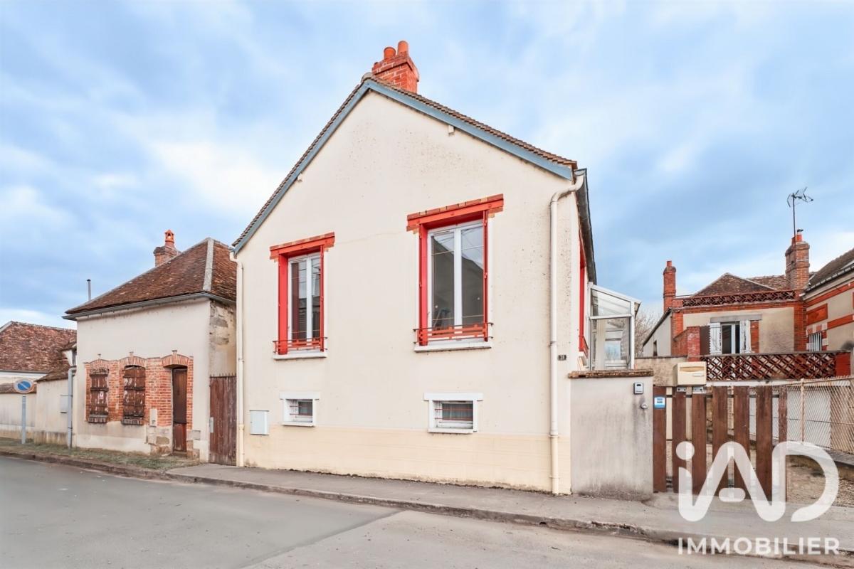 Maison 3 Pièce(s) Bray-sur-Seine