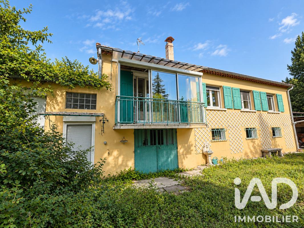 Maison 9 Pièce(s) Entraigues-sur-la-Sorgue