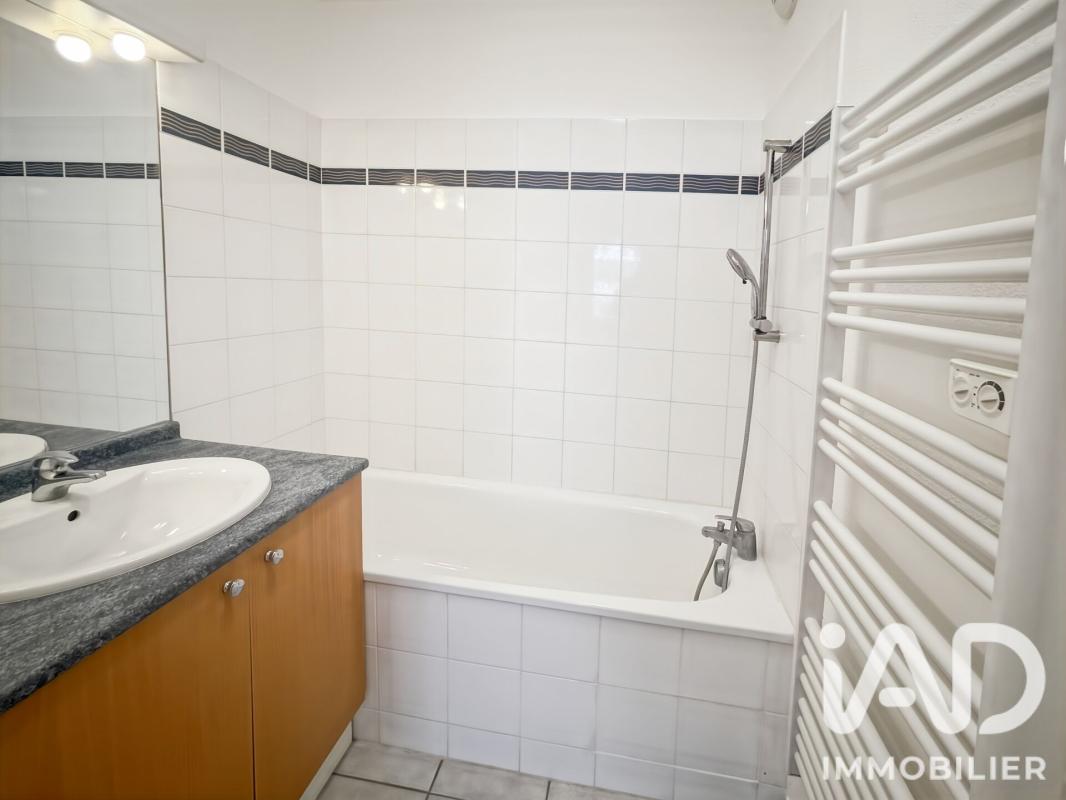 Appartement 2 Pièce(s) Saint-Fargeau-Ponthierry - Photo 6